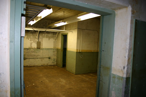 Complex 18 blockhouse equipment room / restroom
