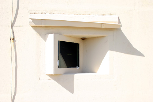 Complex 21/22 blockhouse: window